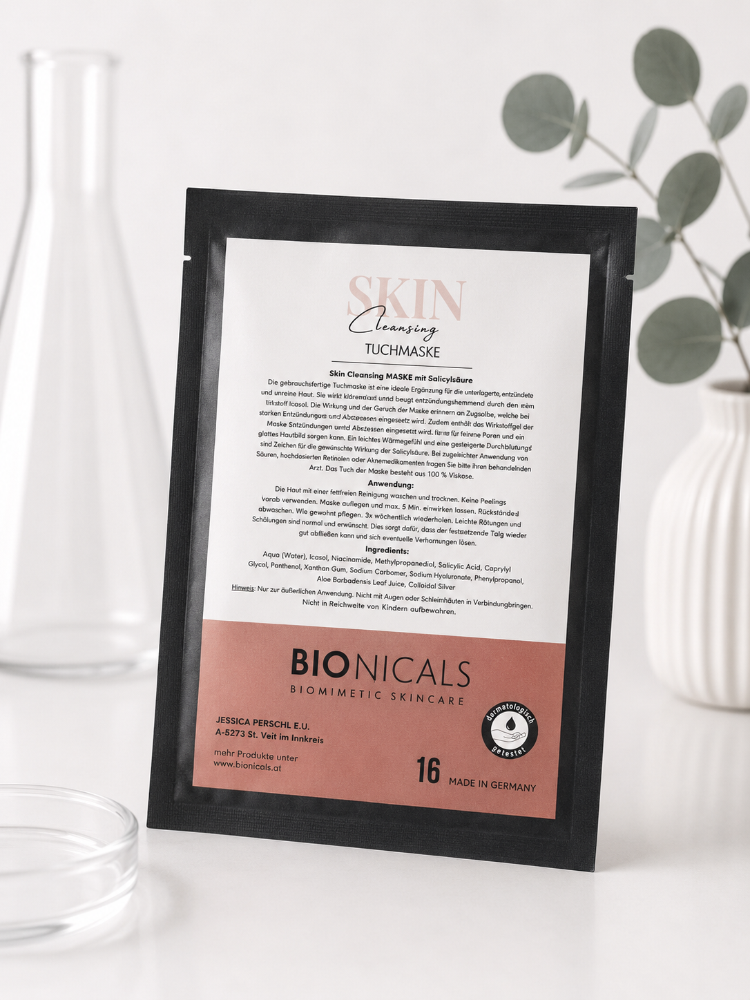 BIONICALS Skin Cleansing Tuchmaske für unreine, gestresste und fahle Haut. Reinigt die Haut intensiv, verfeinert das Hautbild und sorgt für ein frisches Hautgefühl.