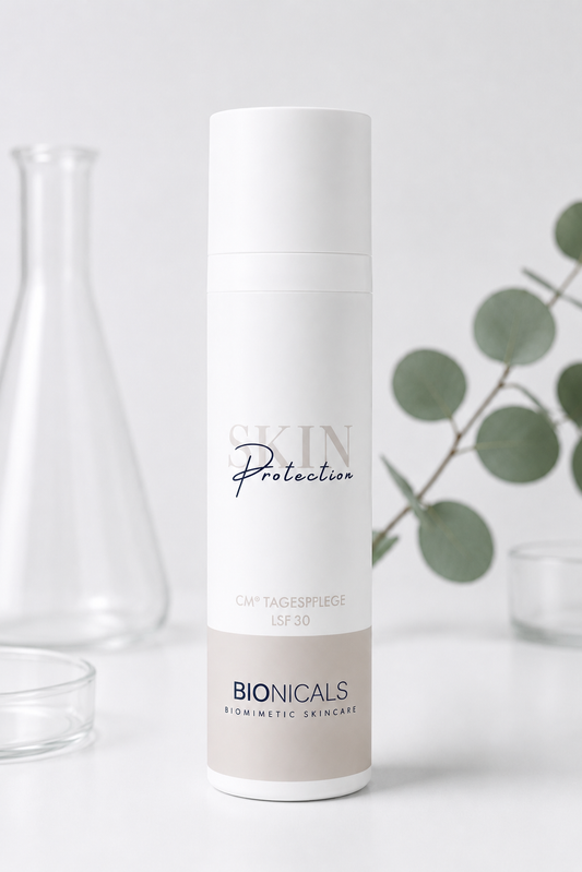 BIONICALS Skin Protection CMI° Tagespflege LSF 30 mit CMI-Technologie, Schutz vor UVA- und UVB-Strahlung, blauem Licht, freien Radikalen und Pigmentflecken für eine starke Hautbarriere.