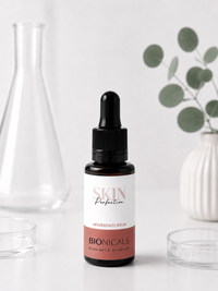 BIONICALS Skin Perfection Serum mit Matrixyl® 3000, Hyaluronsäure und Antioxidantien zur Unterstützung der Kollagenbildung, für mehr Spannkraft und eine starke Hautbarriere.